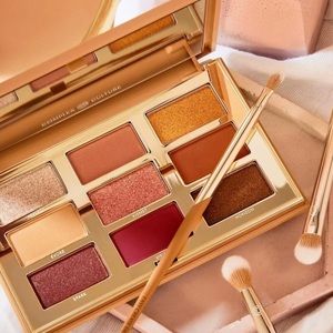 Complex Culture. Future's so bright eyeshadow palette💕